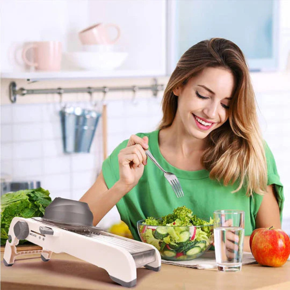 Mandoline réglable pour découpes rapides