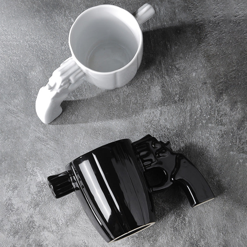超オリジナルなピストルハンドル付きデザインカップ 