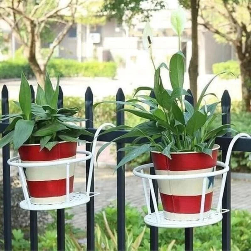 Support suspendu pour pots de fleurs