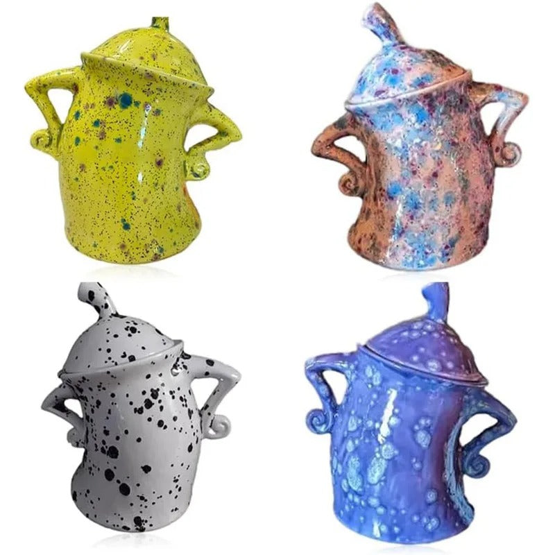 Playful kitchen pot with large storage capacity 